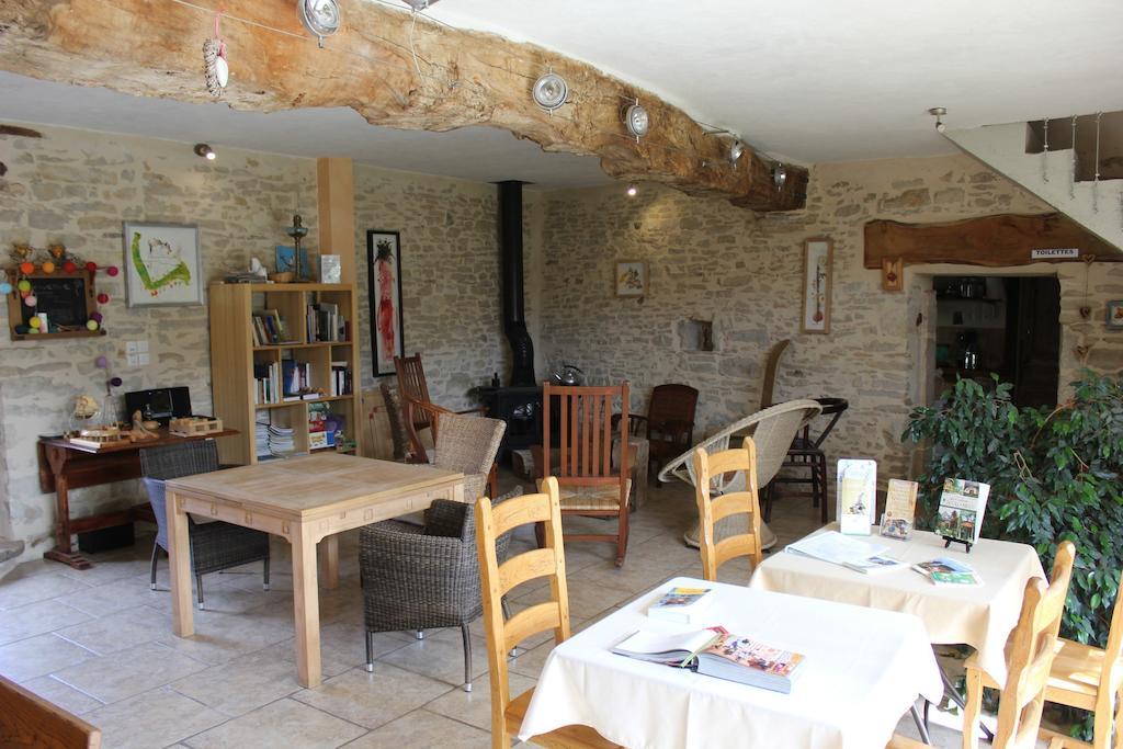 Bed and Breakfast La Bicyclette Fleurie Villemoirieu Exteriér fotografie
